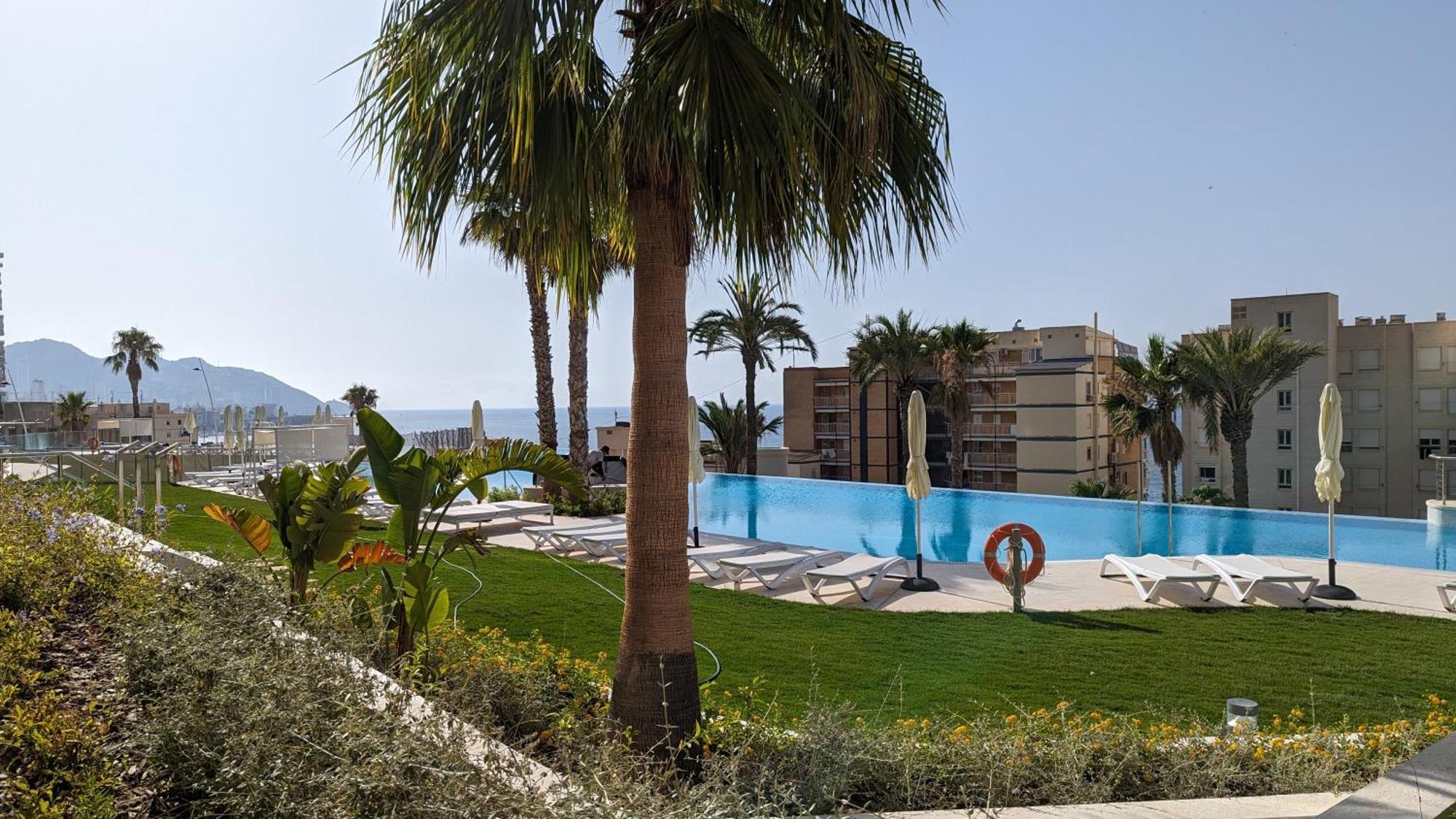Sunset Cliffs Modern Apartment بينايدورم المظهر الخارجي الصورة