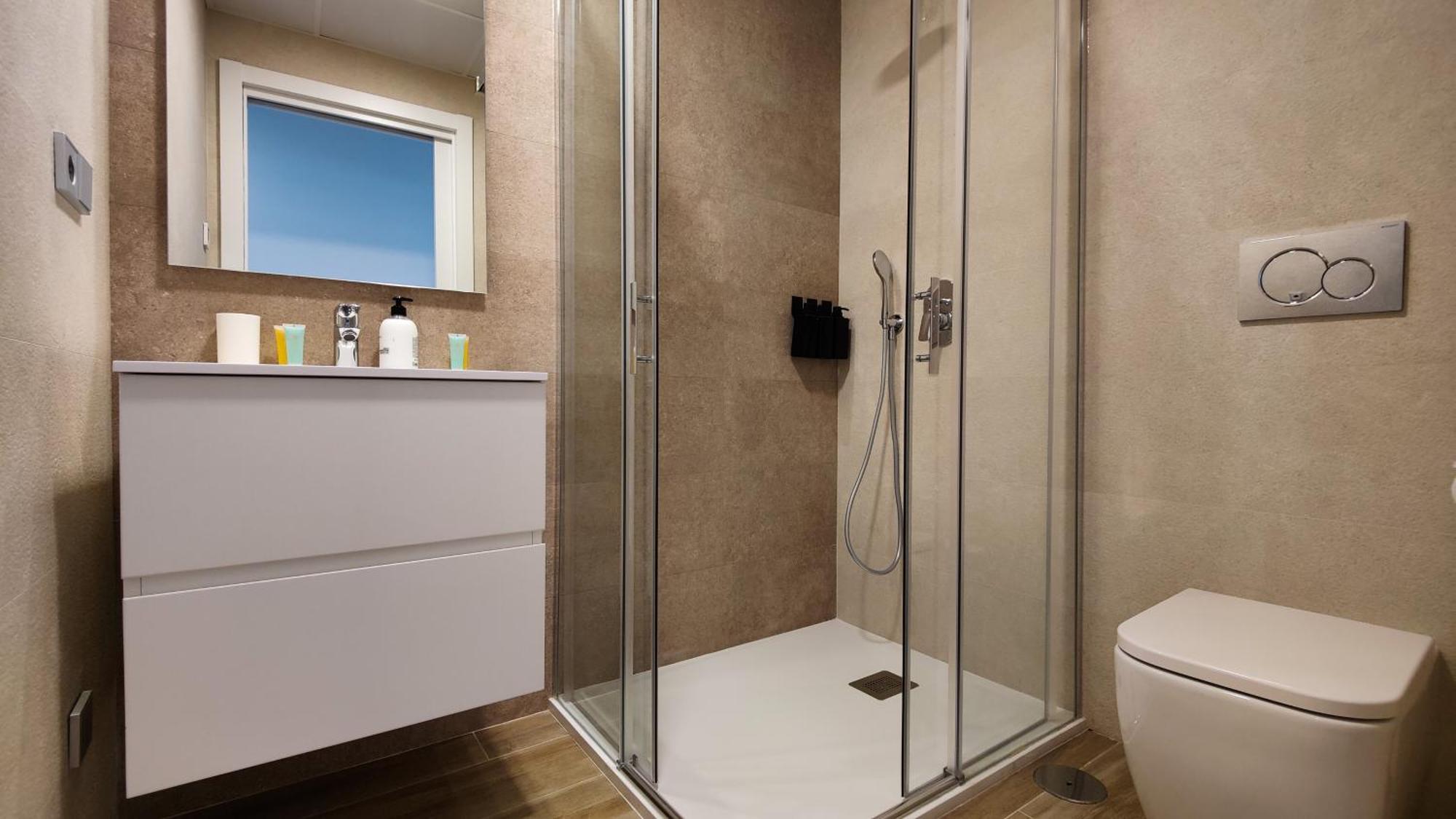 Sunset Cliffs Modern Apartment بينايدورم المظهر الخارجي الصورة